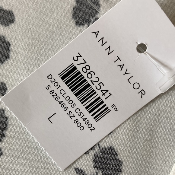 Women’s Ann Taylor Floral Blouse Top Popover Shirt New Large NWT - Picture 5 of 9
